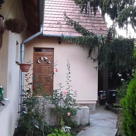 Budawesthouse * 布达凯西
